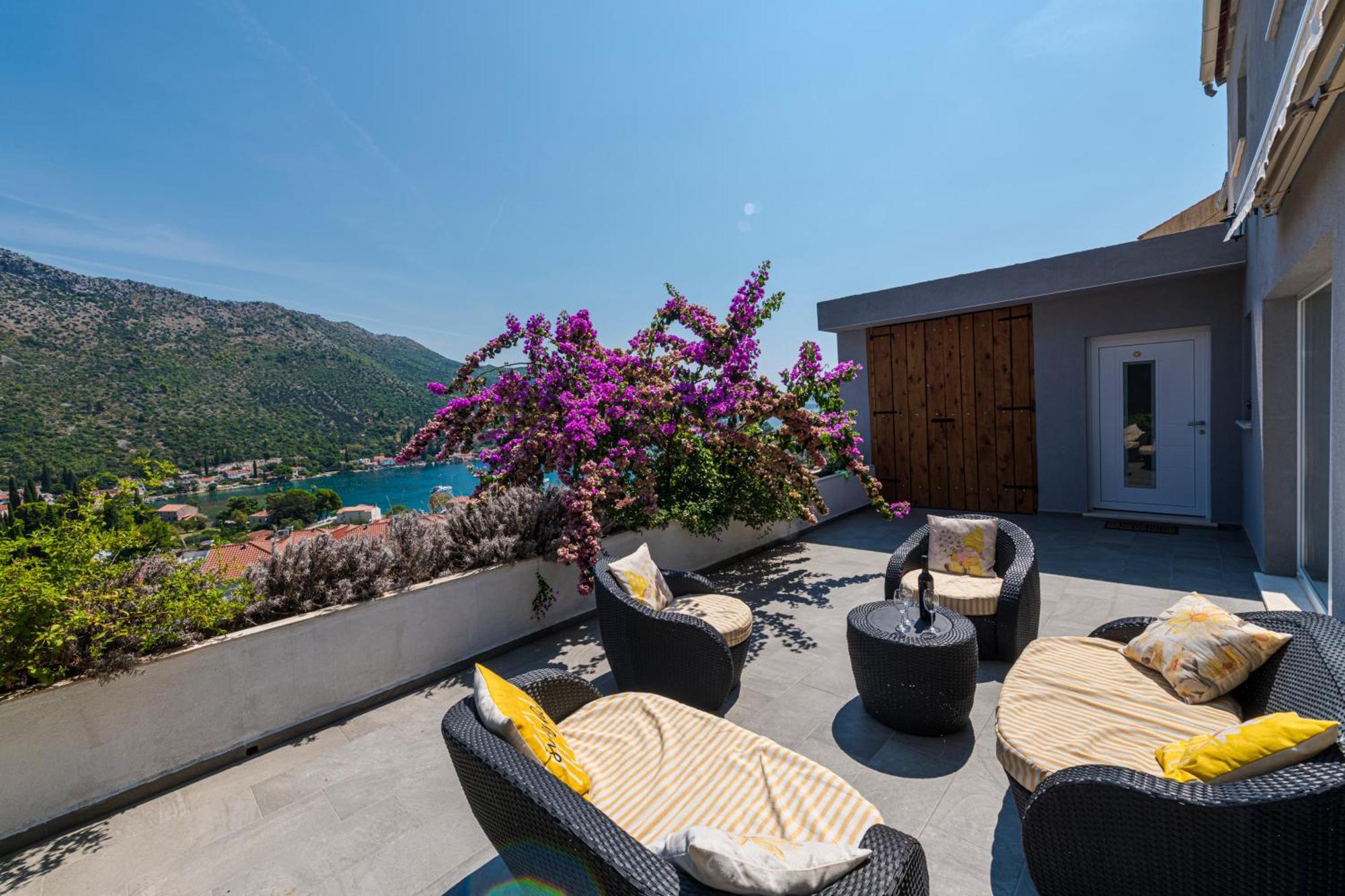 Villa Mardia- Sea View Infinity Pool Built 2023 ザトン エクステリア 写真